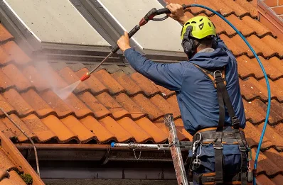 Démoussage et hydrofuge de toiture à Prouvy